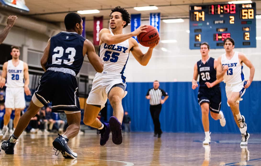 Wallace Tucker '21 (number 55) on the court