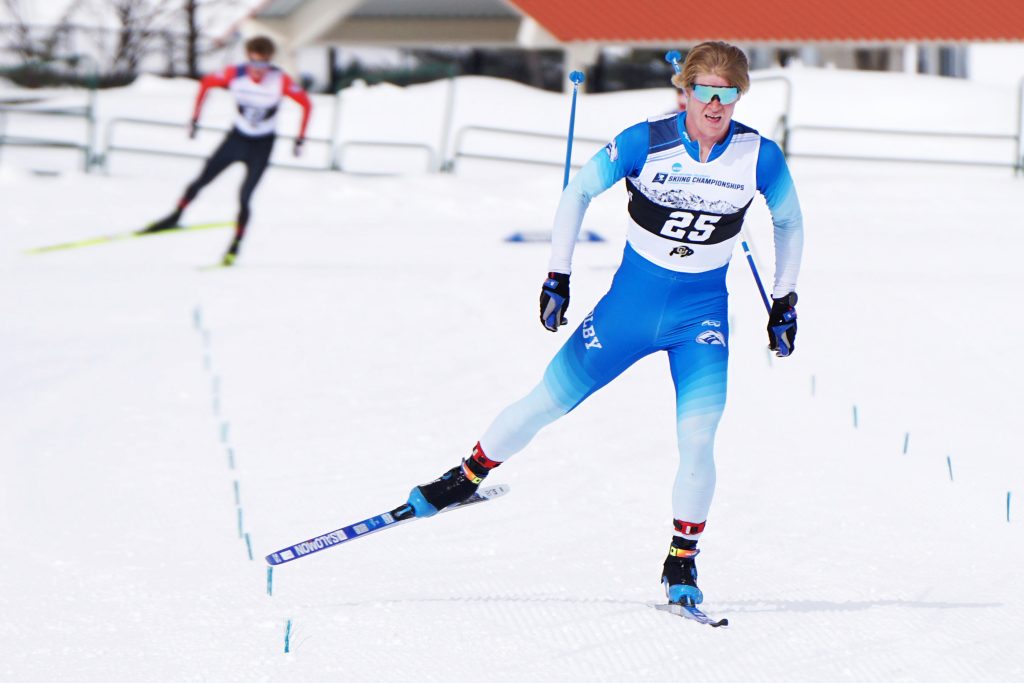 Jack Young '25 skate skies in a race. 